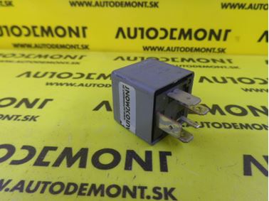 1J0906381 429 - Relé pracovného kontaktu