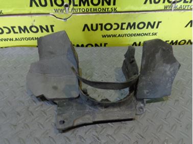 Pravý kryt prednej poloosy 4F0863188 4F0863188A - Audi A6 C6 4F 2005 Sedan Quattro 3.0 TDI 165 kW BMK GZW