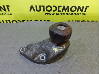 Vzpera - držiak motora 4F0199343F 8E0199339 - Audi A6 C6 4F 2005 Sedan Quattro 3.0 TDI 165 kW BMK GZW
