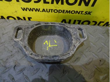 Doraz 4F0199335C - Audi A6 C6 4F 2006 Avant Quattro 3.0 TDI 165 kW BMK HKG