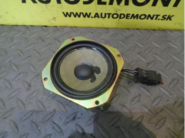 Reproduktor 8D0035412A - Audi A3 8L 2002 5 - dverová 1.9 Tdi 96 kW ASZ DRW