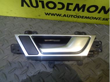 Pravá zadná vnútorná kľučka 4F0839020 4F0839020D 4F0839020F - Audi A6 C6 4F 2005 Sedan Quattro 3.0 TDI 165 kW BMK GZW