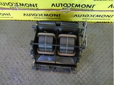 Klapky kúrenia 7L0819355B 7L0819355 7L0815357 - Volkswagen VW Touareg 7L 2005  5.0 Tdi V10 230 kW BLE HAQ