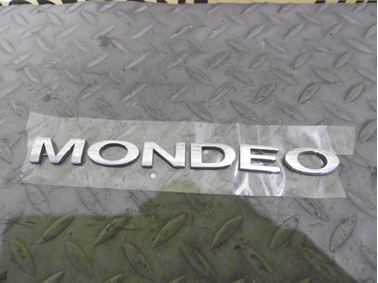Nápis Mondeo  - Ford Mondeo MK3 2003 4 dv. sedan 2.0 TDCi 96 kW 