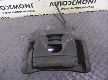 Pravý predný brzdový strmeň 4F0615124 - Audi A6 C6 4F 2005 Sedan Quattro 3.0 TDI 165 kW BMK GZW