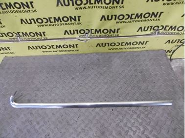 Pravá zadná ozdobná lišta okolo skla 4F9853346 - Audi A6 C6 4F 2008 Avant Quattro S - Line 3.0 Tdi 171 kW ASB KGX