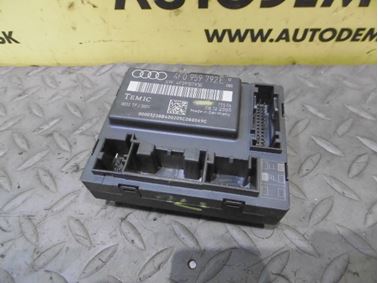Riadiaca jednotka sťahovania okien 4F0959792E 4F0910793E - Audi A6 C6 4F 2006 Avant Quattro 3.0 TDI 165 kW BMK HVE
