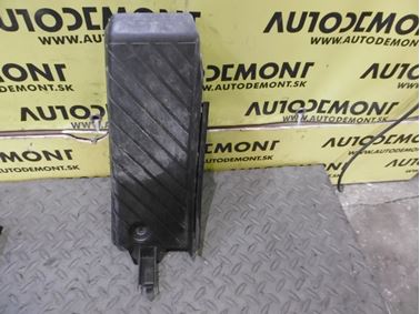 Opierka nohy - stupačka 4F1864777A - Audi A6 C6 4F 2006 Avant Quattro 3.0 TDI 165 kW BMK HVE