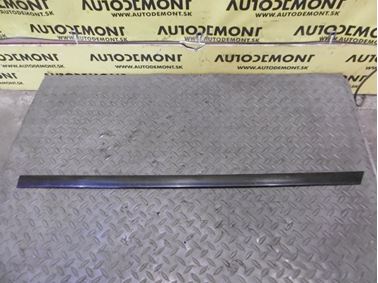 4B0853963A - Ľavá zadná lišta dverí - Audi A6 1998 - 2001