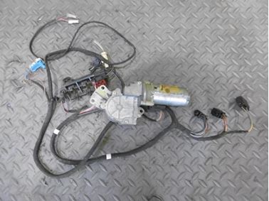 3B0959762Q 3B0959762R 3B0959762AH 4B0971384B - Pravý predný motorček pre nastavenie výšky a sklonu sedačky - Audi A6 1998 - 2005 A6 Allroad 2000 - 2005 VW Bora 1999 - 2005 Golf 1998 - 2006 Passat 1997 - 2005 Octavia I 2001 - 2011 Superb 2002 - 2008 Seat Leon 2000 - 2006 Toledo 1999 - 2004