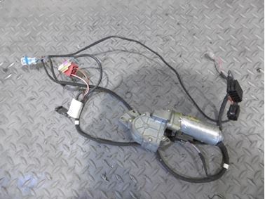 3B0959762Q 3B0959762R 3B0959762AH 4B0971384B - Pravý predný motorček pre nastavenie výšky a sklonu sedačky - Audi A6 1998 - 2005 A6 Allroad 2000 - 2005 VW Bora 1999 - 2005 Golf 1998 - 2006 Passat 1997 - 2005 Octavia I 2001 - 2011 Superb 2002 - 2008 Seat Leon 2000 - 2006 Toledo 1999 - 2004